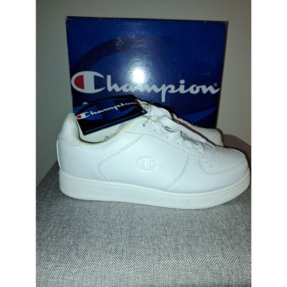 Girls Champion White Sneakers Size 3 1/2 New with Box - Picture 2 of 5